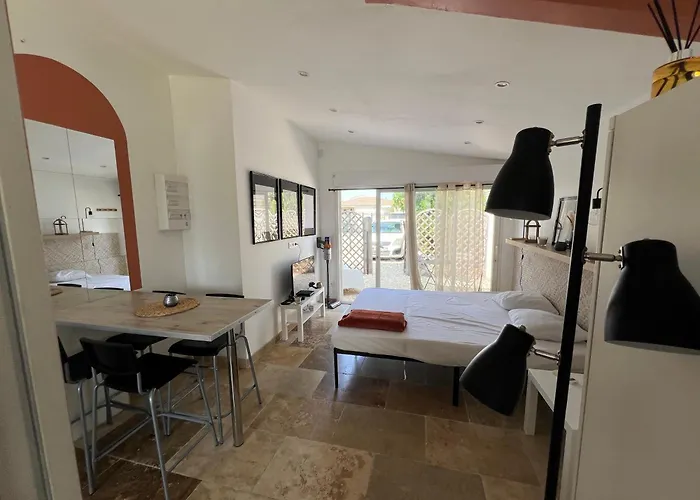 Studio Recent A Sorgues