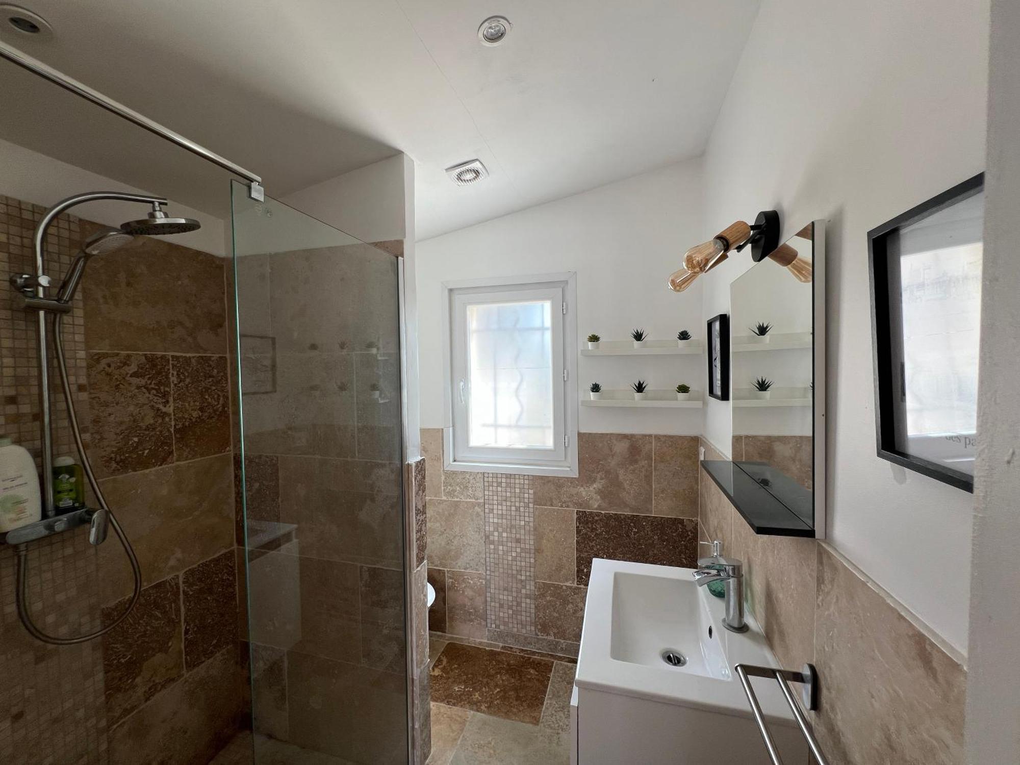Apartment Recent A Sorgues